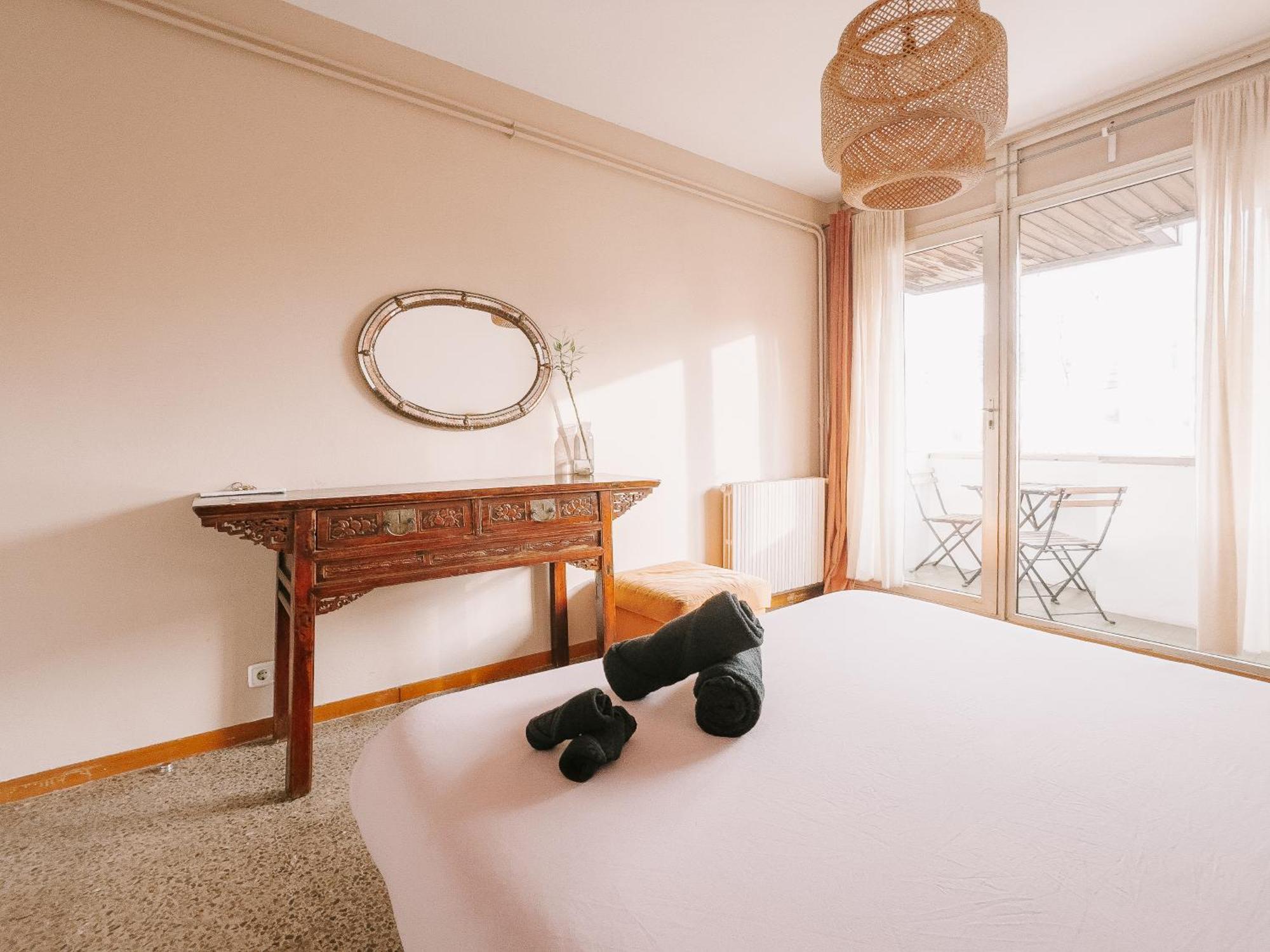 Lovely Rooms In Shared Apartment Gracia Neighborhood Barselona Dış mekan fotoğraf